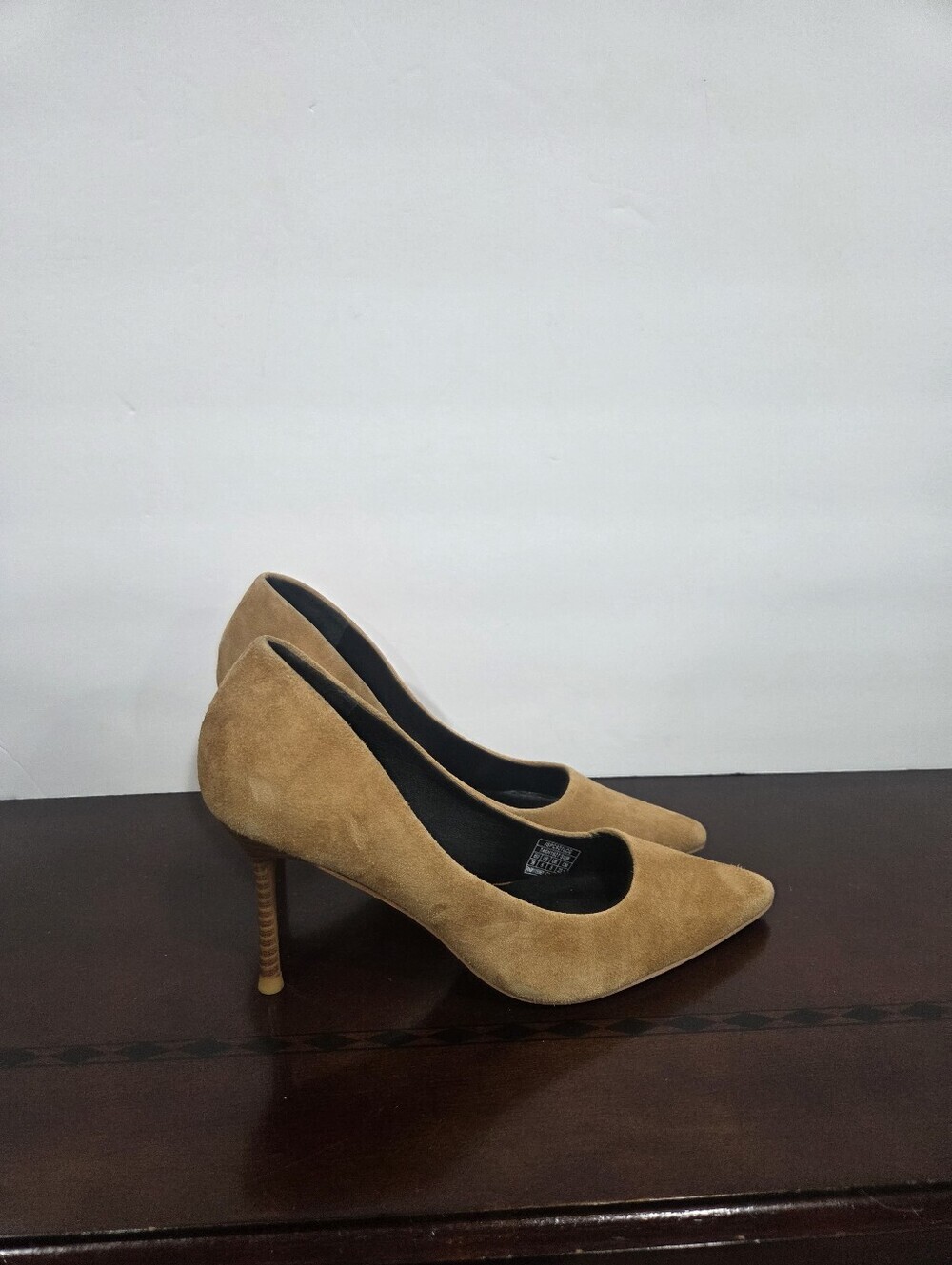 7 for All Mankind Classic Pointed-Toe Camel Suede Pumps Sz.5